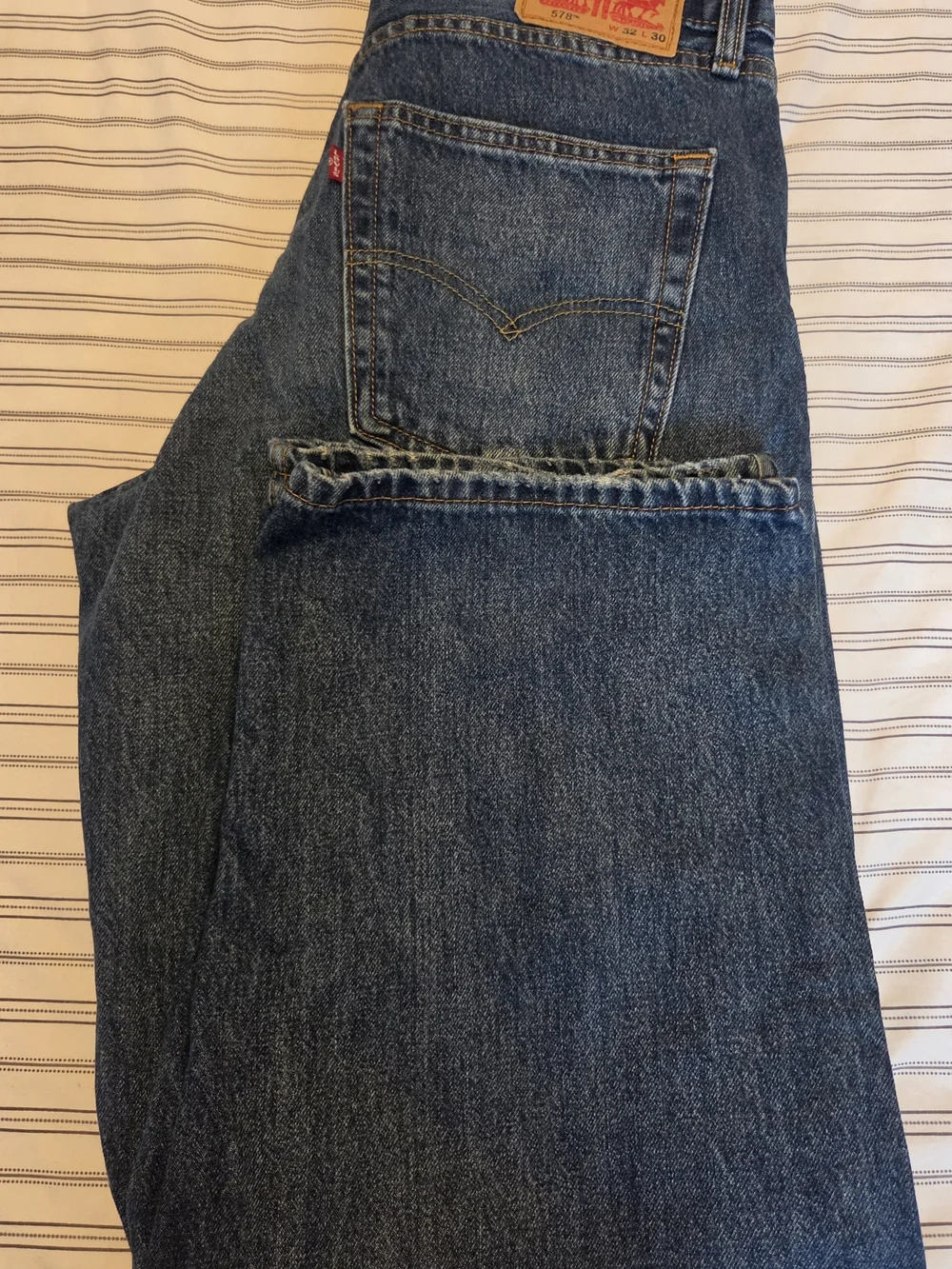 Levis Baggy Blue Jean